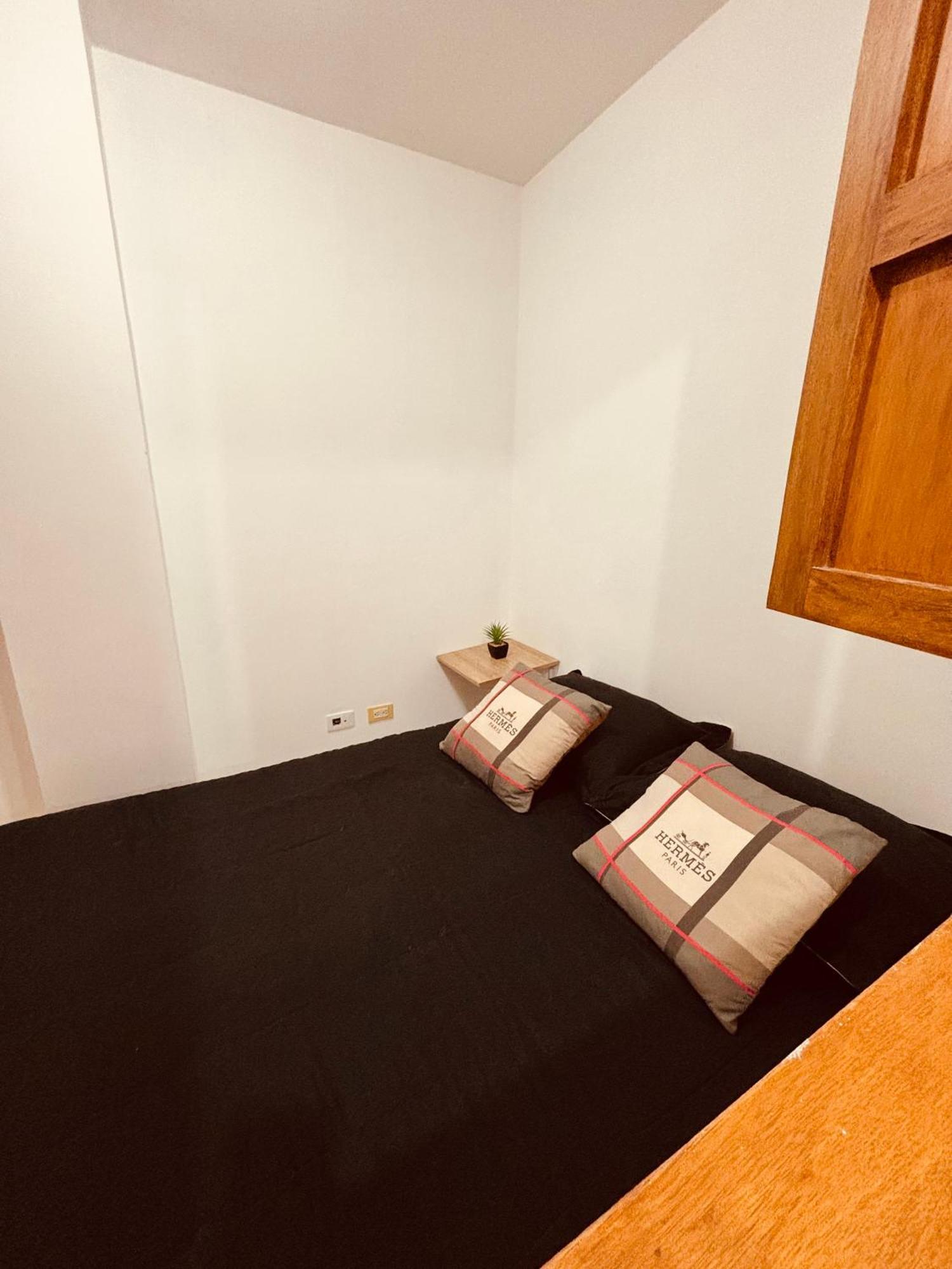 In Laureles 3 - Full Amenities Apartment Medellin