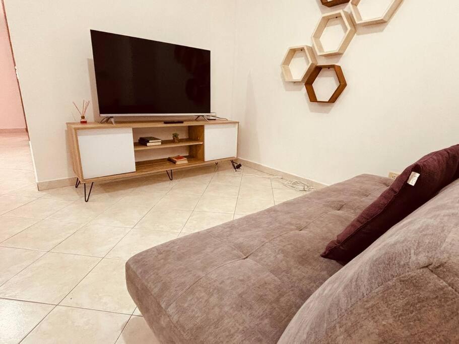 In Laureles 3 - Full Amenities